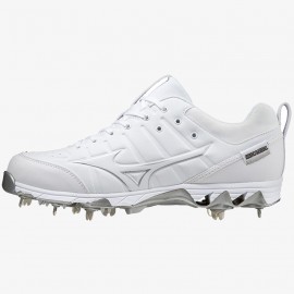 Mizuno 9-Spike Ambition 2